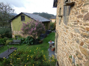 Hotels in Muñas